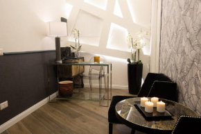 Отель Spagna Boutique Luxury Suites  Рим